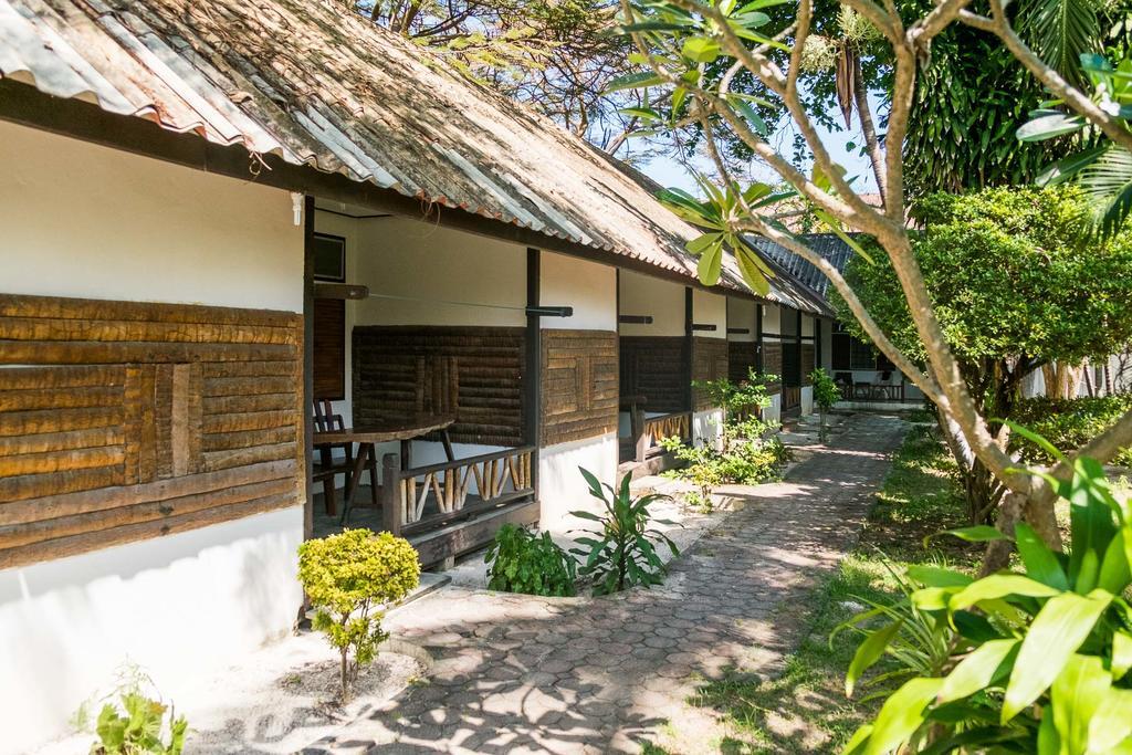 Marine Chaweng Beach Resort Exterior photo