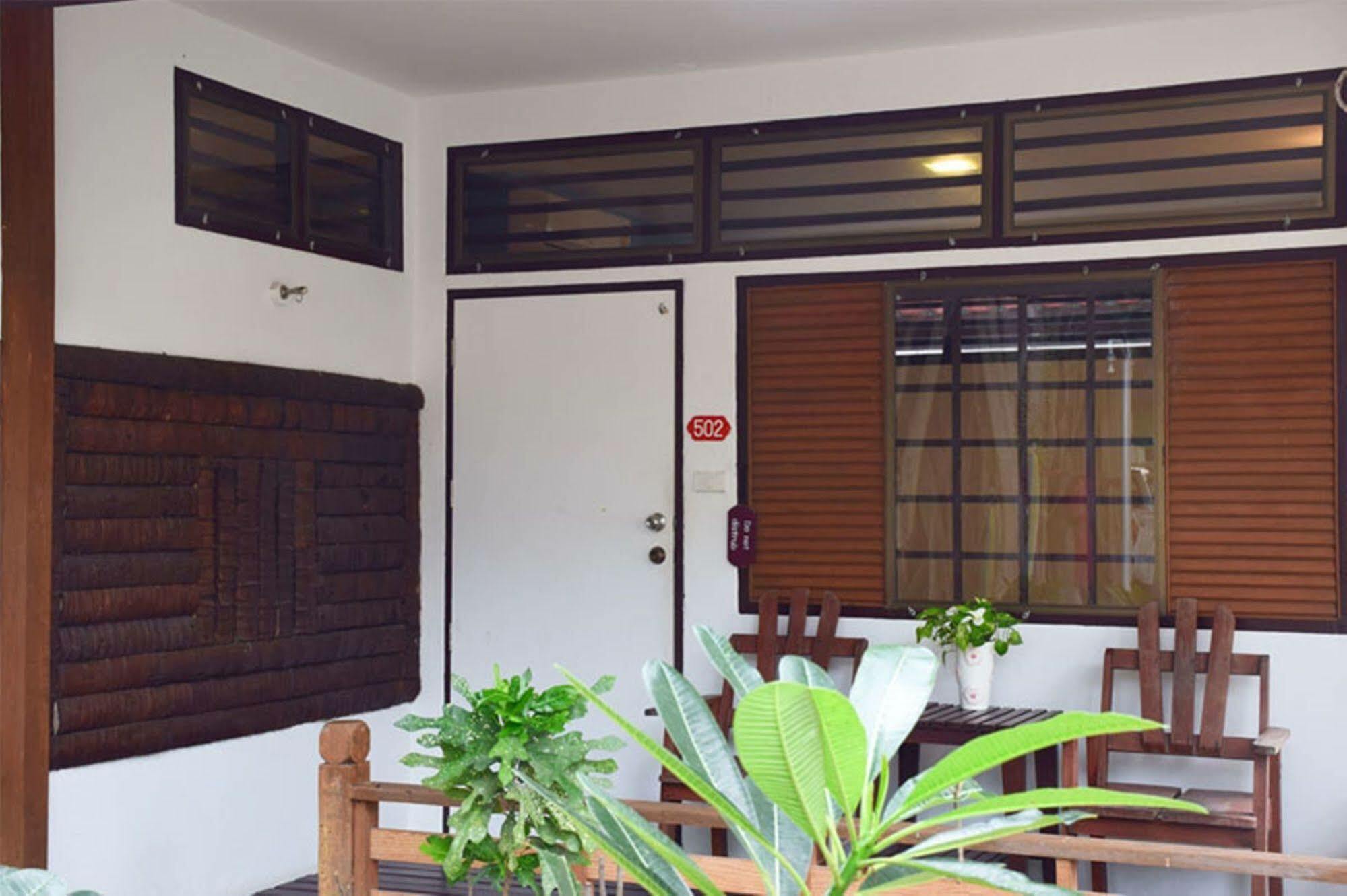 Marine Chaweng Beach Resort Exterior photo